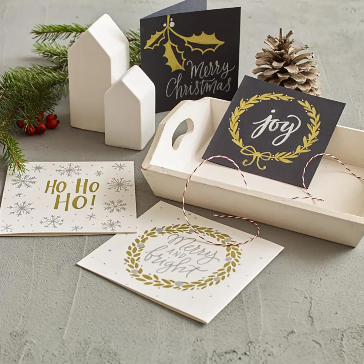 Lot 4 Feutres métalliques or / argent / rouge / bleu, pointe ogive 1 à 3 mm.  - Stylos feutres-2