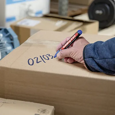 Marqueur indélébile Edding 330 pointe biseautée 1 à 5 mm - Marqueur permanent - Noir / Bleu / Rouge - Lot de 3 - Marqueurs-2