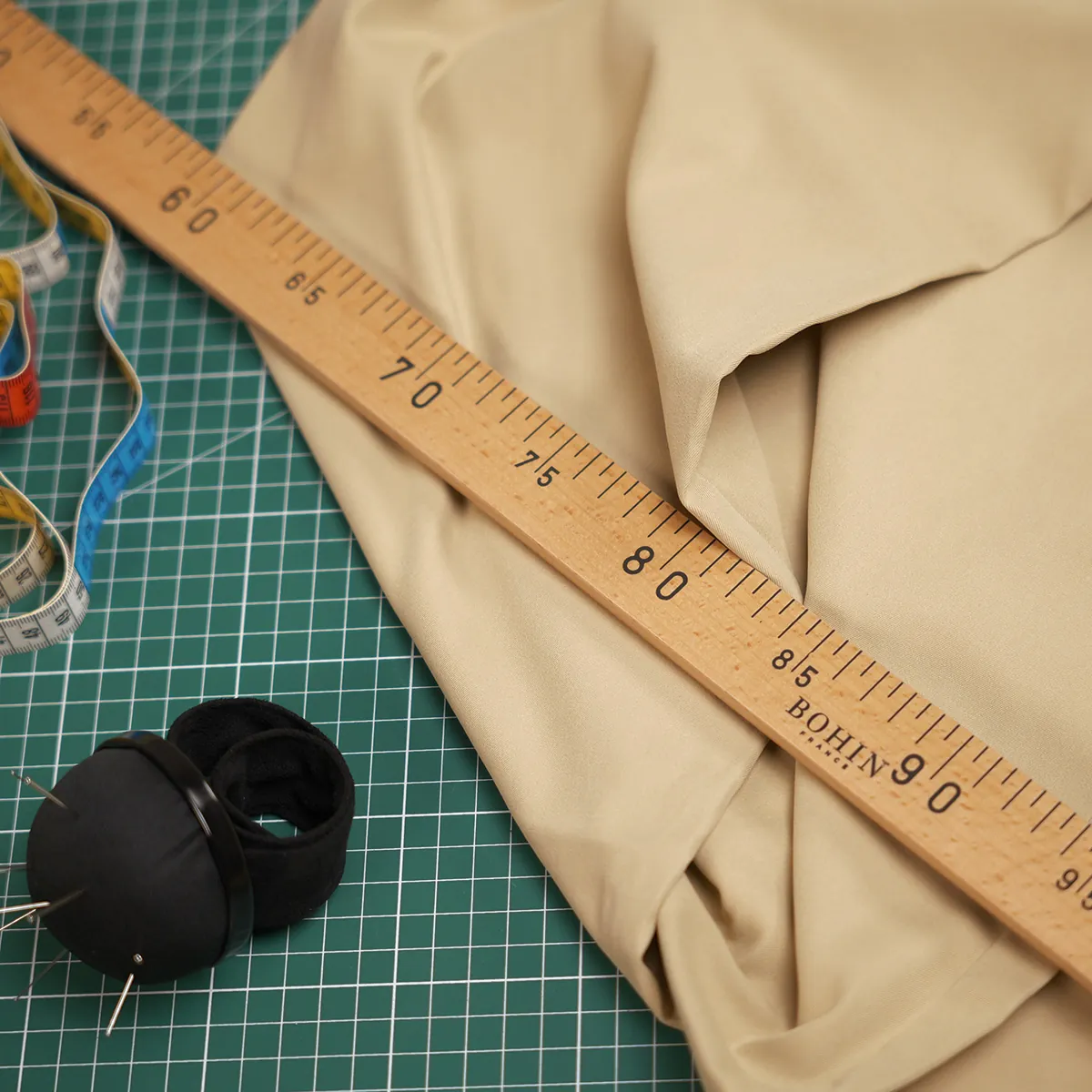 Règle de couture en bois 1m graduée tous les 5 mm - Mètre en bois - Règles et traces lettres-2