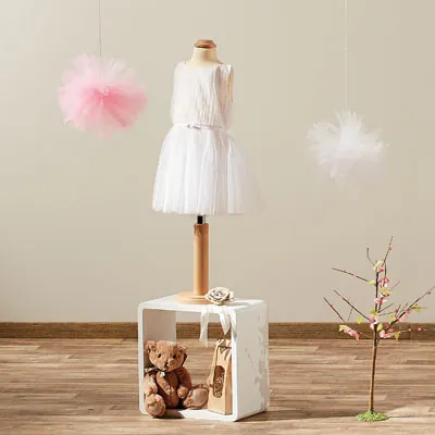 Buste enfant 1 an tissu beige pied rond bois H 33 cm - Bustes couture, torses couture-1