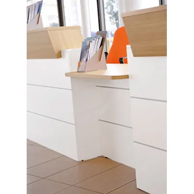 Banque intermédiaire - Bureaux d'accueil Sunday-1