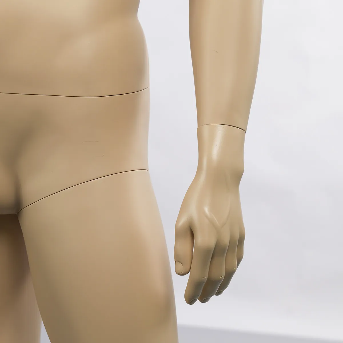 Mannequin homme cheveux sculptés roux H 186 cm Fibre de verre - Chair - Mannequins cheveux sculptés-4