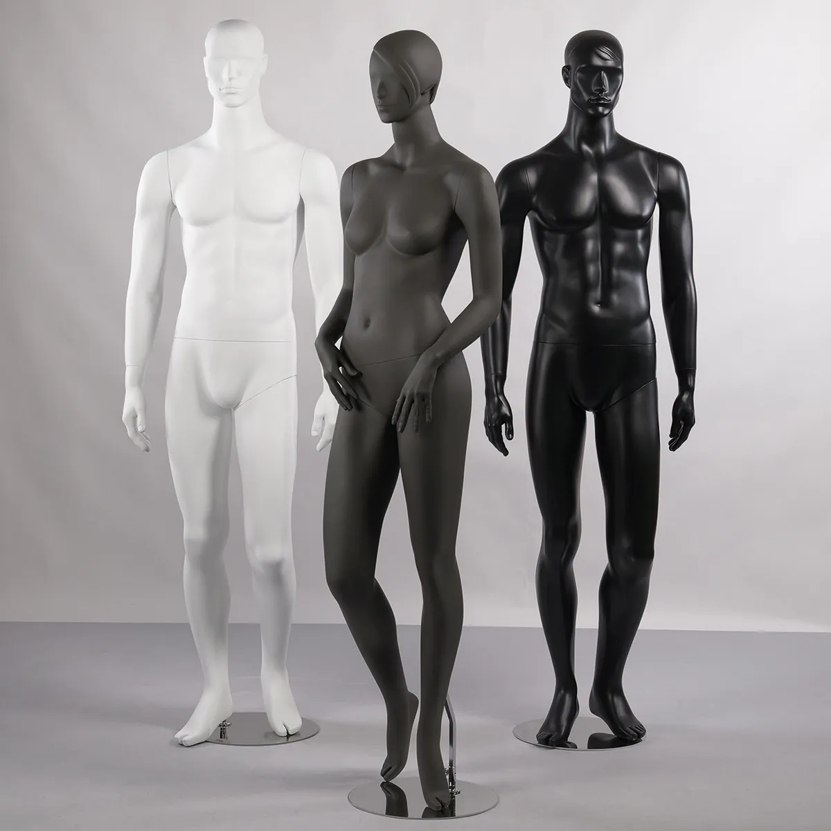 Mannequin homme, tête et cheveux sculptés H 186 cm Fibre de verre - Blanc mat - Mannequins cheveux sculptés-4