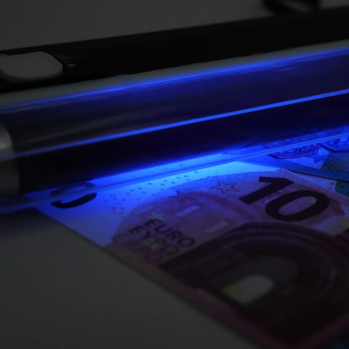 Détecteur de faux billets portable - Détecteurs de faux billets - Compteurs pièces et billets-6