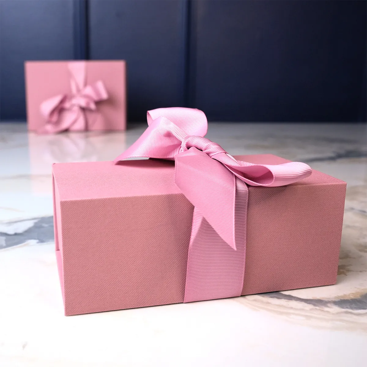 Boîte cadeau tissu avec noeud rose mat 18 x 10 x 7 cm, paquet de 5 - Boites cadeaux carton pliables-3