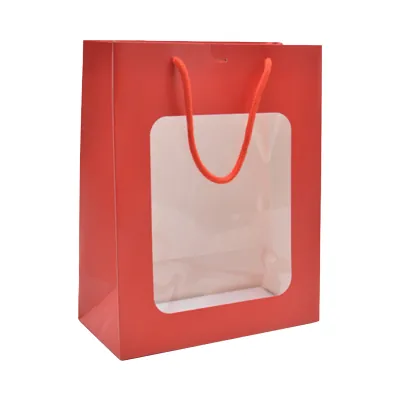 Sac pelliculé rouge mat à fenêtre 22 x 11 x 28 cm poignées cordelettes - Lot de 20 - Sacs pelliculés poignées cordelette