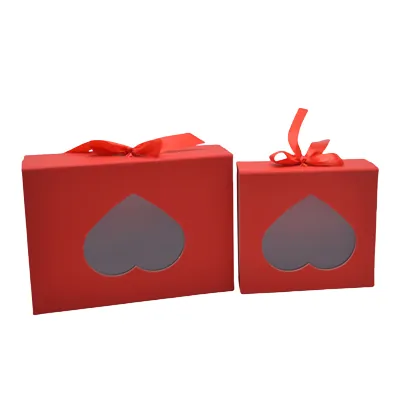 Boites cadeaux carton rouges avec fenêtre cœur et ruban 28,2x20,2x9,2cm – Paquet de 5 - Boites cadeaux carton pliables-1