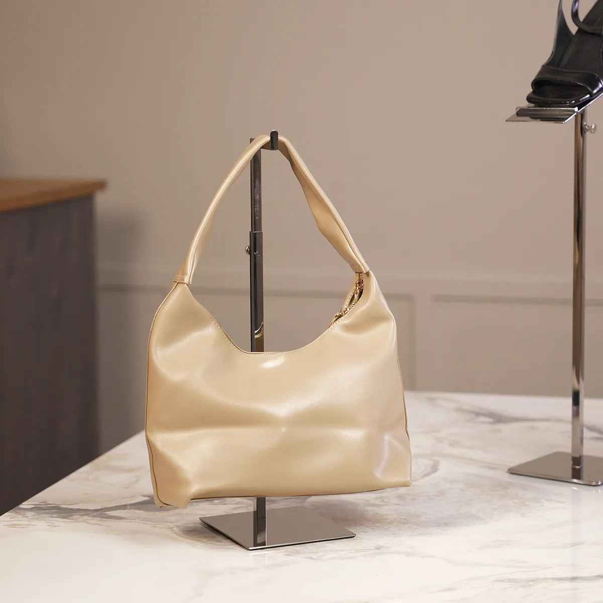 Présentoir réglable porte sac en L H 35 à 60 cm métal chromé - Présentoir sac à main - Présentoirs sacs et portefeuilles-3