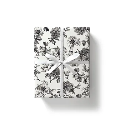 Papier cadeau fleurs dessinées noir & blanc 70 cm x 50 m 80 g/m² – Le rouleau - Papier cadeaux couchés à motifs-4