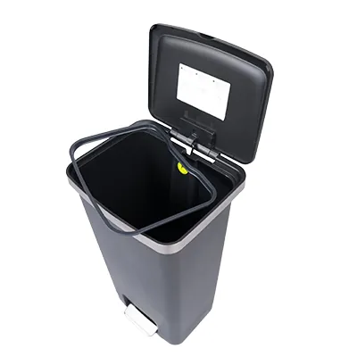 Poubelle à pédale HANA noire 45 L L 37 x P 30,8 x H 65 cm - Poubelles professionnelles-5