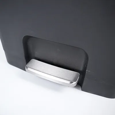 Poubelle à pédale noire 90 L L 45 x P 37,5 x H 82,5 cm - Poubelles professionnelles-4