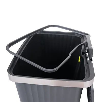 Poubelle à pédale noire 90 L L 45 x P 37,5 x H 82,5 cm - Poubelles professionnelles-6