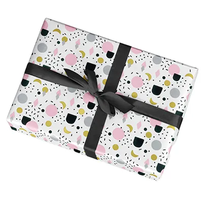 Papier cadeau féminin blanc motifs rose, noir & doré 70 cm x 50 m 70-80 g/m² – Le rouleau - Papier cadeaux couchés à motifs-1