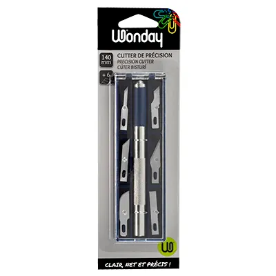 Cutter de précision avec 6 lames - embout aimanté - Cutters