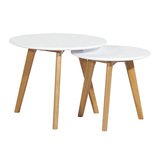 Tables en bois rondes - Tables de présentation