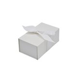 Boîte cadeau tissu avec noeud blanc mat 18 x 10 x 7 cm, paquet de 5