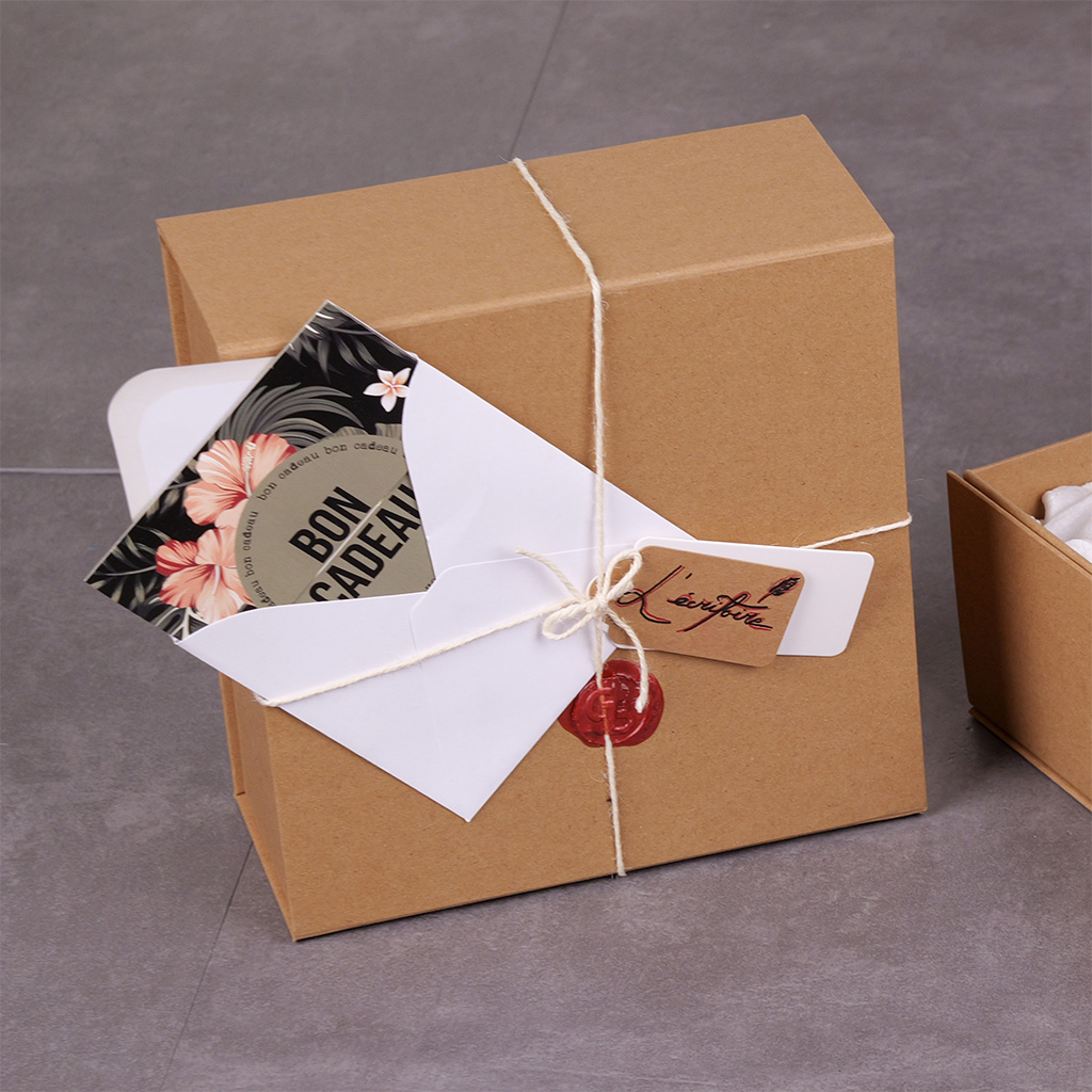 Boîte cadeau carton pliable kraft 22 x 22 x H 10 cm, 1200g/m² - Paquet de 5 - Boites cadeaux carton pliables-1