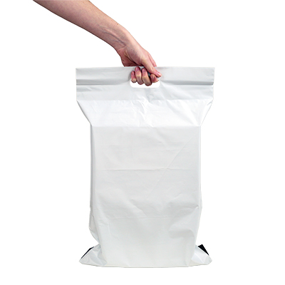 Pochette d'expédition indéchirable avec poignée LDPE 33 x 45 cm - Paquet de 50 - Pochettes d'expédition indéchirables-2