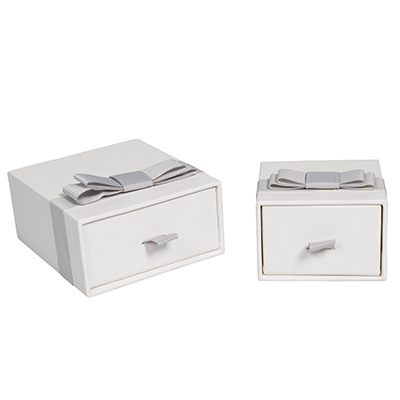Écrins à bijoux blanc avec ruban gris - Grand modèle - Écrins à bijoux, Coffrets à bijoux-1
