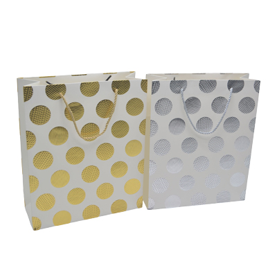 Sac pelliculé blanc pois embossés argent poignées cordelette argentées 26 x 10 x 32 cm – Paquet de 20 - Sacs pelliculés à motifs-1