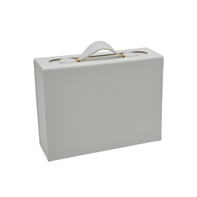 Boîte cadeau carton blanche avec poignée 24x18,2x8cm – Paquet de 5 - Boites carton avec poignée-1