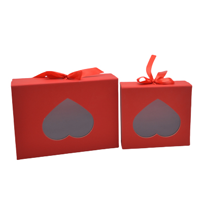 Boites cadeaux carton rouges avec fenêtre cœur et ruban 20x18,2x8cm – Paquet de 5 - Boites cadeaux carton pliables-1