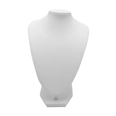 Buste Cranté Présentoir à Colliers en Bois Coloris Marron 25cm - 5522