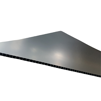 Plaque polypropylène alvéolaire noir 80 x 120 cm 3mm 600 g/m² - Plaques alvéolaires-1