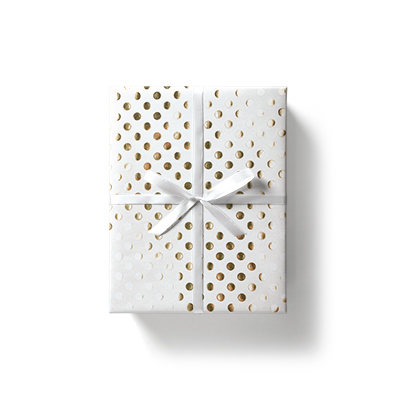 Papier cadeau couché blanc pois dorés à chaud or 70 cm x 25 m 80 g/m² - le rouleau - Papiers cadeaux à effets-1