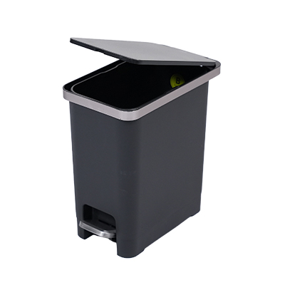 Poubelle professionnelle slim noire 10 L L 17,5 x P 29,5 x H 32 cm - Poubelles professionnelles