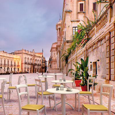 Chaise de réception Tiffany blanc 45 x 51 x 85 cm - Chaises de terrasse-1