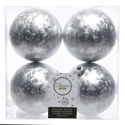 4 boules de Noël