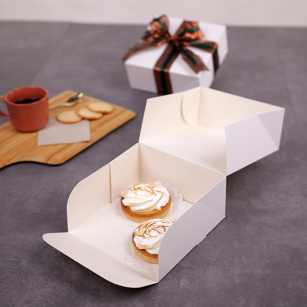 Boite patissiere blanche 18+18x8cm 250g/m² - Boîtes pâtissières-1