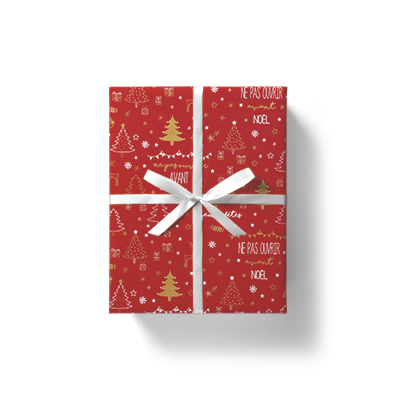 Papier cadeau Jennyfer rouge, blanc & or motifs Noël 70 cm x 50 m 60 g/m² – Le rouleau - Papier cadeaux couchés à motifs-2