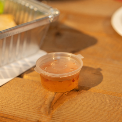 Pot à sauce plastique jetable transparent 3 cl avec couvercle charnière – PP – Paquet de 50 - Bols et pots en plastique-1