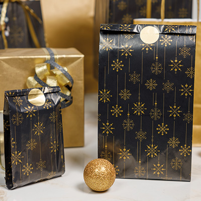 Pochette cadeau Noël noir/or Snow 24 + 7,5 x 41 cm - Lot de 150 - Pochettes cadeaux à motifs-1