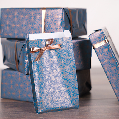 Papier cadeau Wendy - Papier cadeaux couchés à motifs-6
