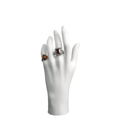 Présentoir main femme  - Présentoirs mains bijoux