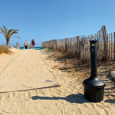 Cendrier extérieur sur pied 10 litres, plastique, noir, ø 35 x H 95 cm - Poubelles professionnelles-5