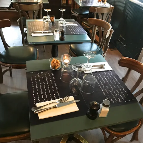 Set de table papier gaufré 30 x 40 cm 80 g/m² - Ardoise - Lot de 400 - Chemins de table jetables, Sets de table papier-5