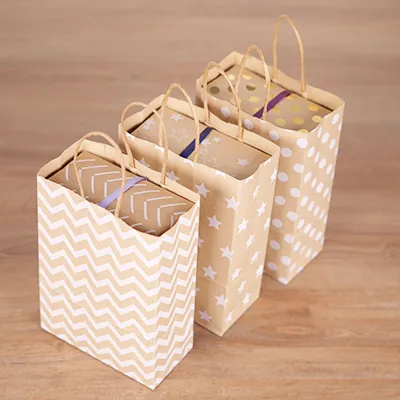 Sac cadeau kraft brun à chevrons blancs poignées torsadées 16 + 8 x 23 cm - Paquet de 100 - Sacs kraft à motifs-4
