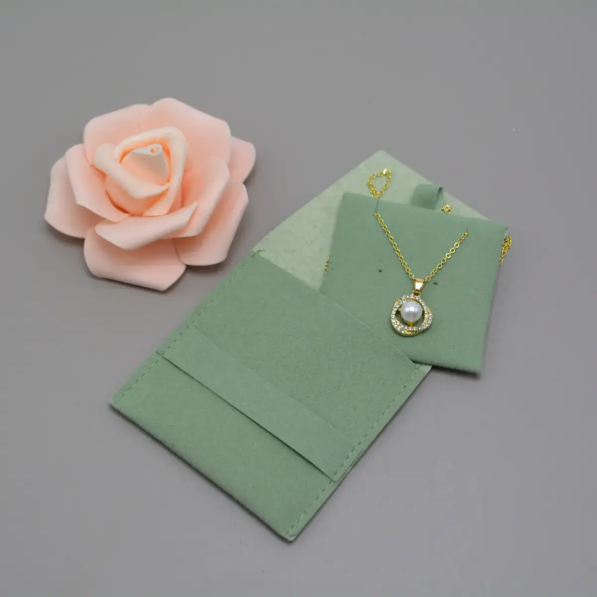 Support d'insertion rigide pour pochette bijoux suédine 6 x 6 cm - Vert – Paquet de 20 - Pochettes bijoux, Support bijoux-10