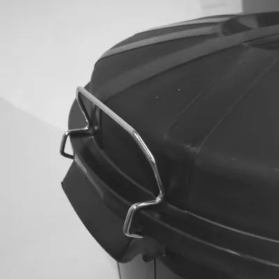 Poubelle industrielle avec poignées 70 litres noir polypropylène - Poubelles professionnelles-2