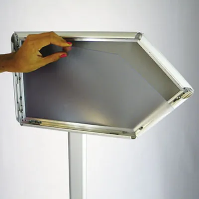 Flèche d'information sur pied A4 horizontal double face – Porte-affiche sur pied - Support affiche sur pied - Porte-visuels sur pied-2