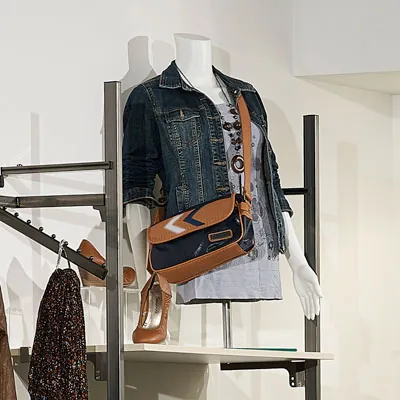 Buste femme sur pied - Bustes mannequins femmes-2